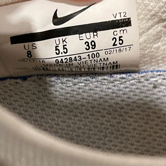 Nike Air VaporMax 2 White Pure Platinum 942843-100 Ladies Shoes - Women’s 8 - Picture 9 of 9